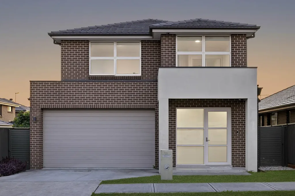 Edmondson Park 4Zimmer LUXURY, FAMILY LIVING WITH GENEROUSLY SIZED BEDROOMS IN A PRIME LOCATION!