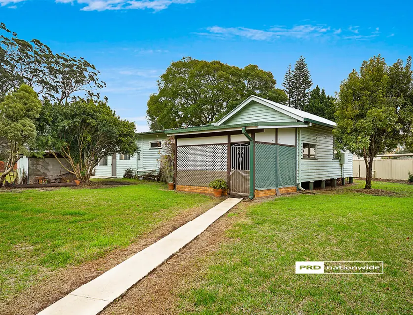 8 Sunray Drive, Highfields, QLD 4352, 3 Kuwarto, 1 Banyo, House
