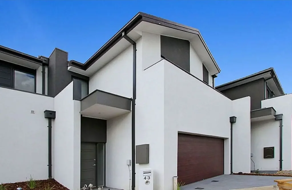 POSITION PERFECT IN BUNDOORA