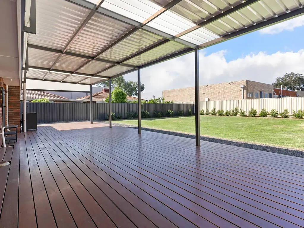 LOVELY THREE BEDROOM HOME IN PRIME LOCATION