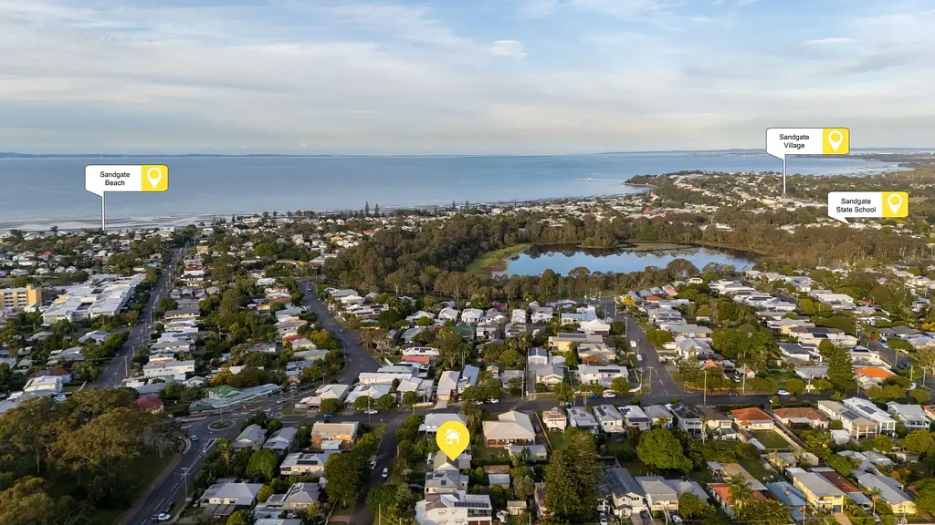 10 Darling Street, Sandgate, QLD 4017