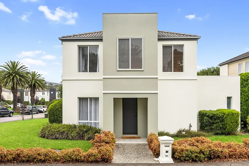 90 Sovereign Manors Crescent, Rowville, VIC 3178