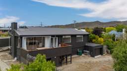 2 Royal Terrace, Alexandra