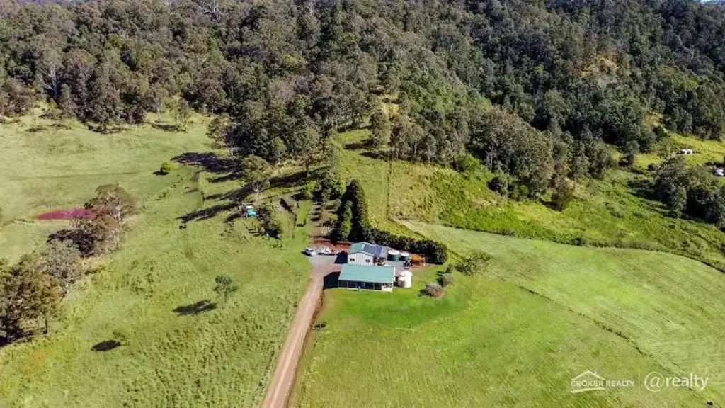 Smiths Creek 3غرفة نوم NEW PRICE - Quiet Country Lifestyle, Elevated Brick Home with Valley Views & Creek Frontage