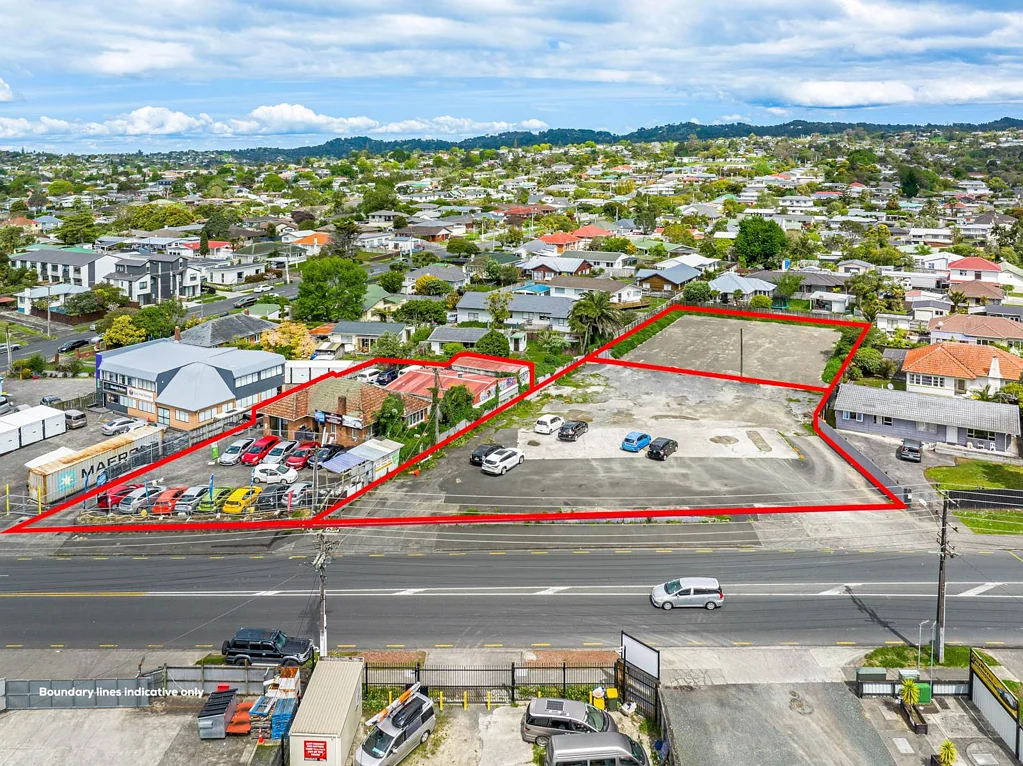 Glen Eden  VERSATILE COMMERCIAL RETAIL CANVAS FOR LEASE