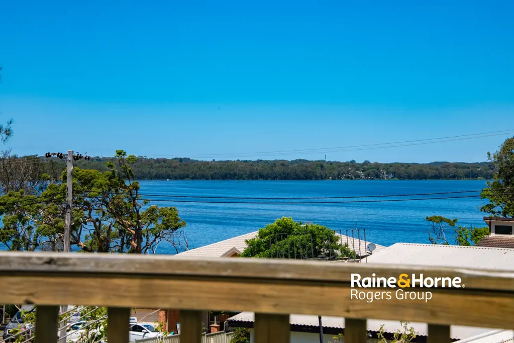1 Nacooma Road, Buff Point, NSW 2262