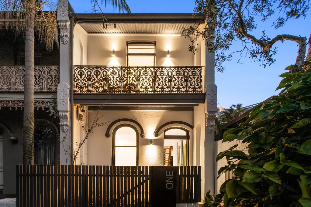 Erskineville 3Kwarto A joyful reinvention of an 1890s corner terrace