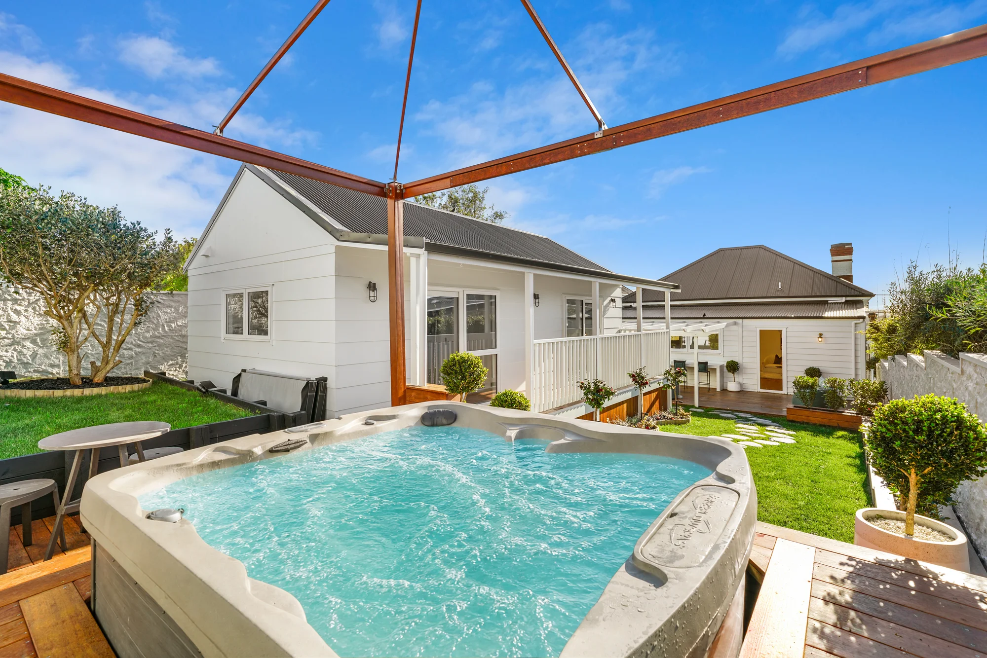 Grey Lynn 5침실 Timeless Character, Exceptional Flexibility