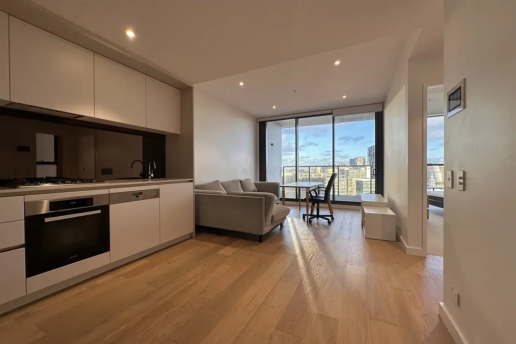 Nearly New Fully Furnished 2 bedroom 1 bathroom available soon with nicer view