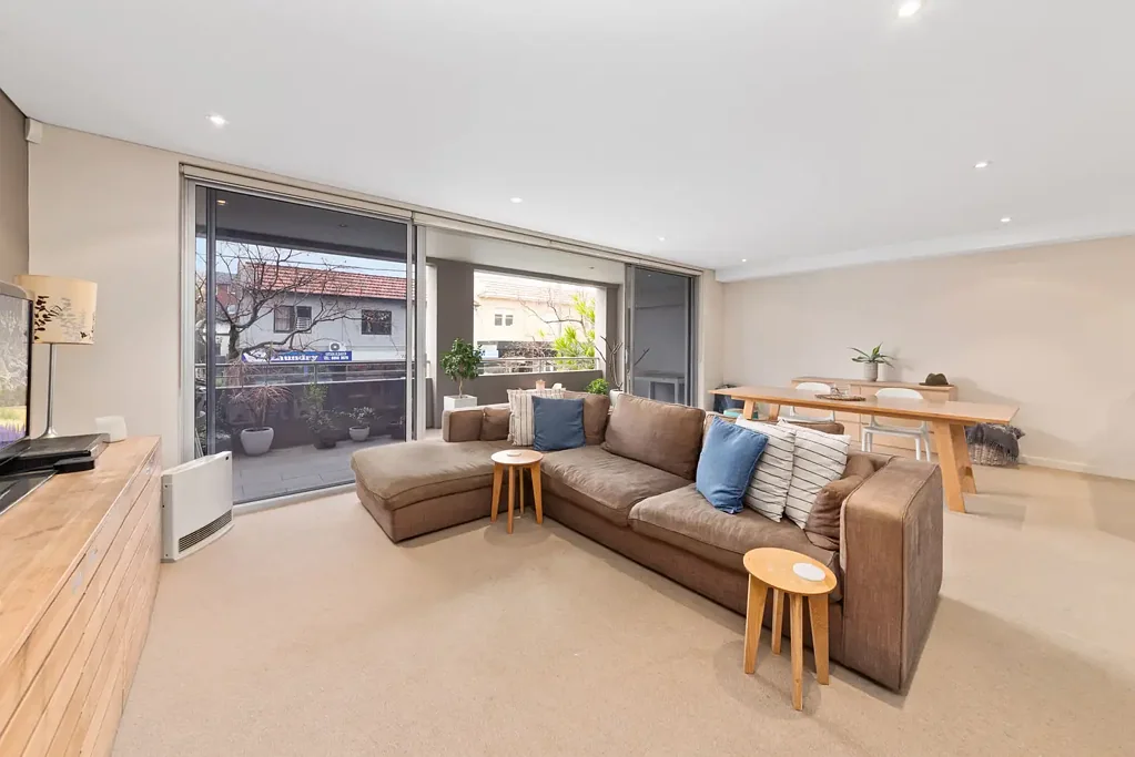 Stylish Two Bedroom Apartment in a Prime Eastern Suburbs Location