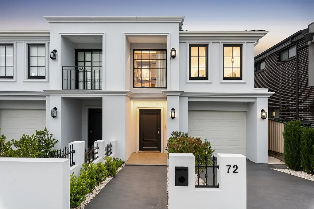 72 Thomas Street, Picnic Point, NSW 2213