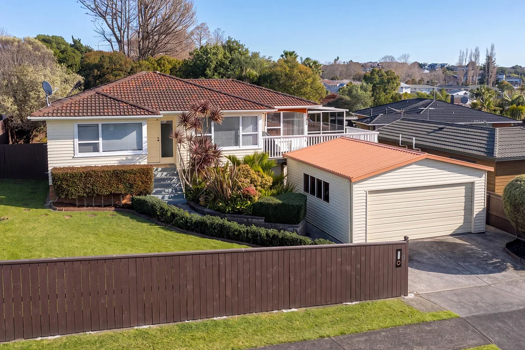 Pakuranga Heights 3Phòng ngủ Classic Kiwi Living at Its Best
