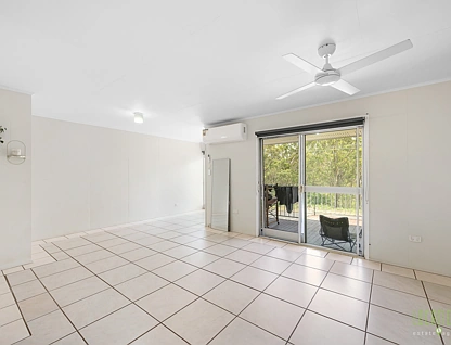 30 Squire Street, Toolooa, QLD 4680, 3 chambres, 1 salles de bain, House