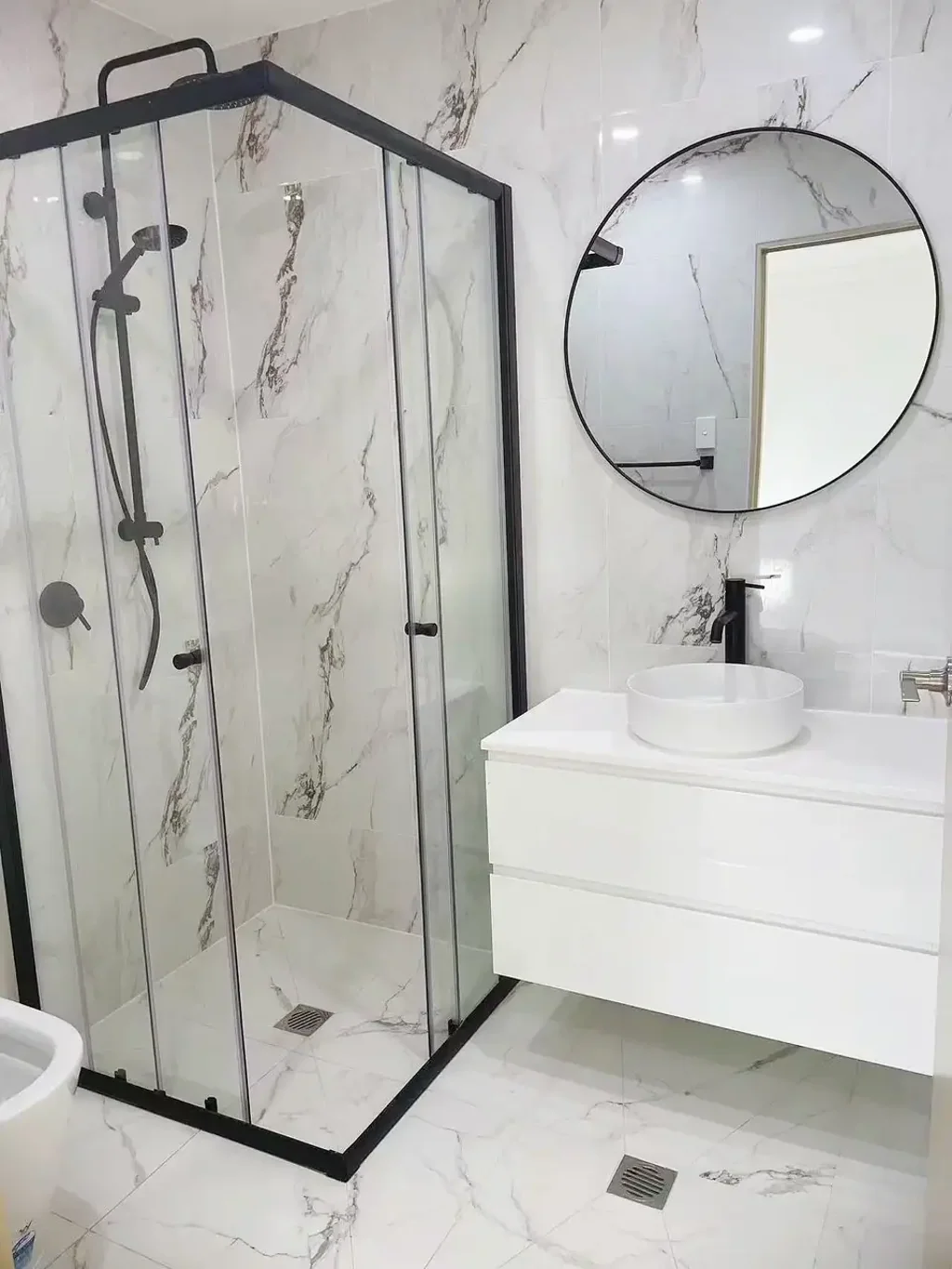 Brand New Renovated 1-Bedroom Studio in Oxenford