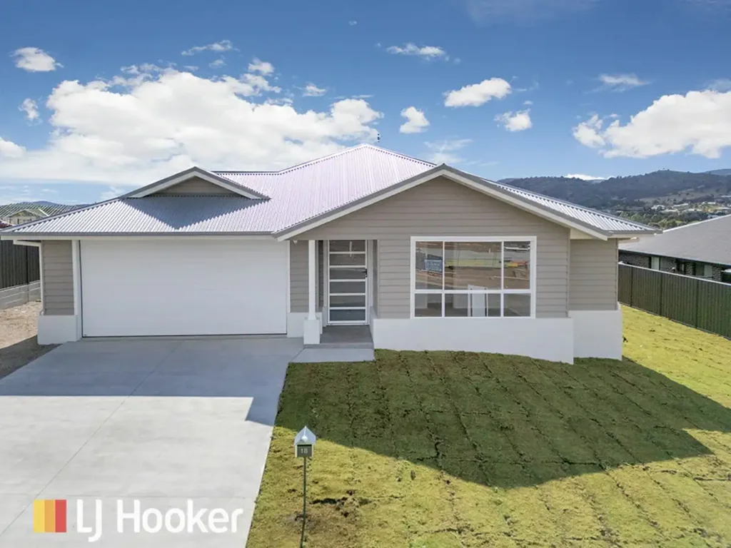 Moore Creek 4chambre Brand New Family Luxury with Stunning Mountain Views