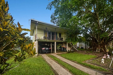 Webb 3Moenga Affordable Investment or Lifestyle Opportunity – Large Block Close to CBD
Expressions of Interest $350,000