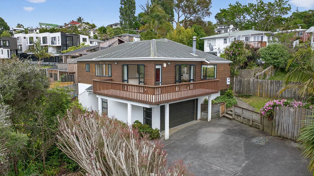 28c St Peters Street, Northcote, North Shore City, Auckland