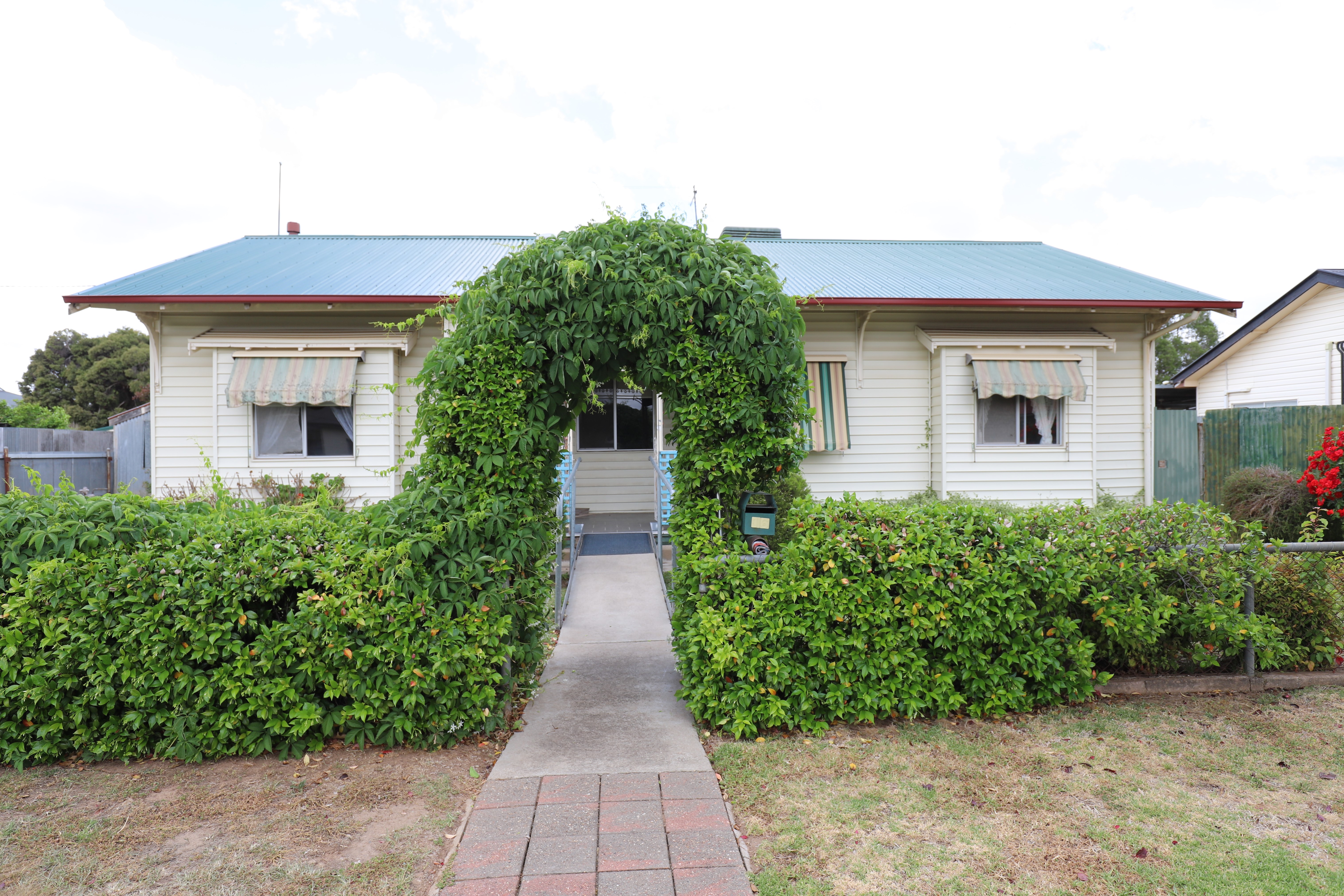 16 MURRAY ST, COOTAMUNDRA NSW 2590, 0 غرف, 0 حمامات, House