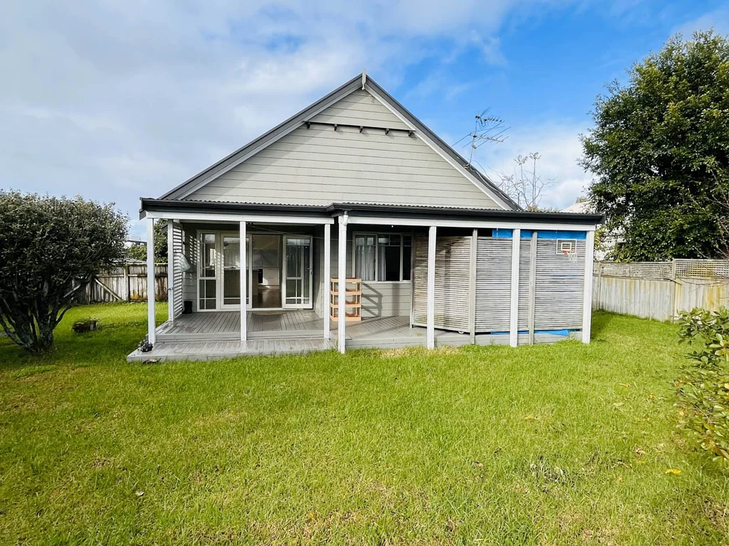 Spacious 3-Bedroom Home with Private Backyard