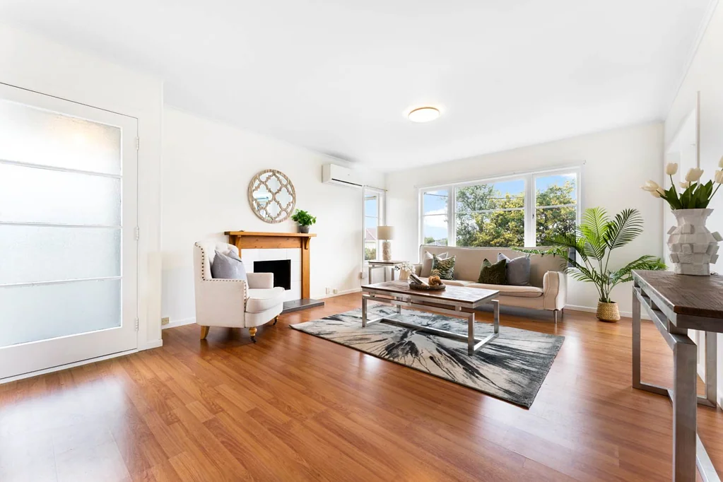 4 Kirrie Avenue, Te Atatu South, Waitakere City, Auckland