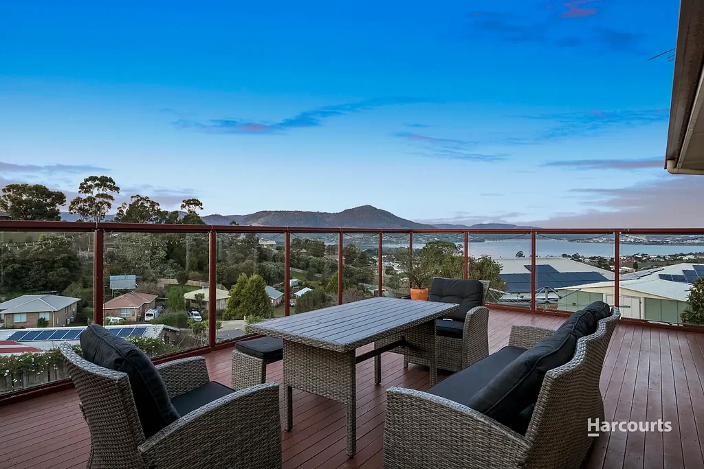 74 Branscombe Road, Claremont, TAS 7011