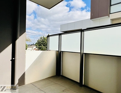 G6/190 Reynolds Road, Doncaster East, Inner East Melbourne, 2 Bedrooms, 2 Bathrooms, Apartment