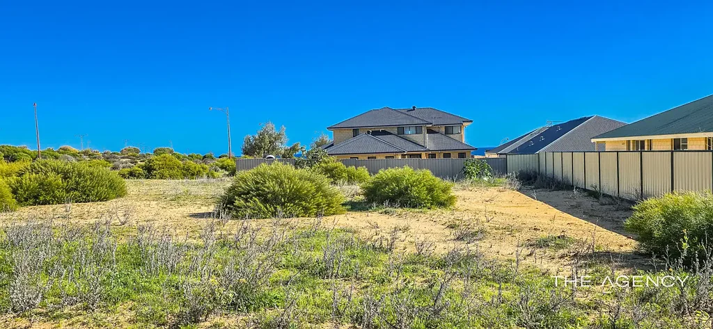 4 Hibbertia Road, Kalbarri, WA 6536
