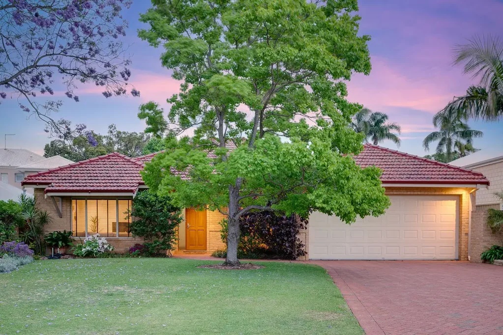 1 Olympic Place, Ardross, WA 6153