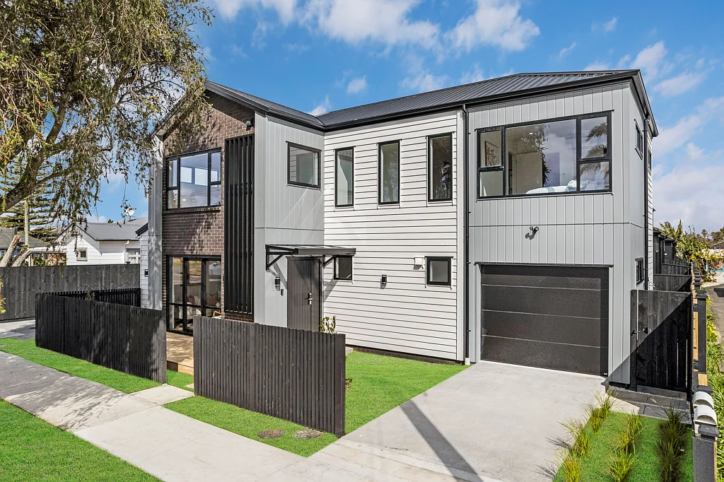 Mangere East 5Kwarto Brand New Spacious Freehold Standalone