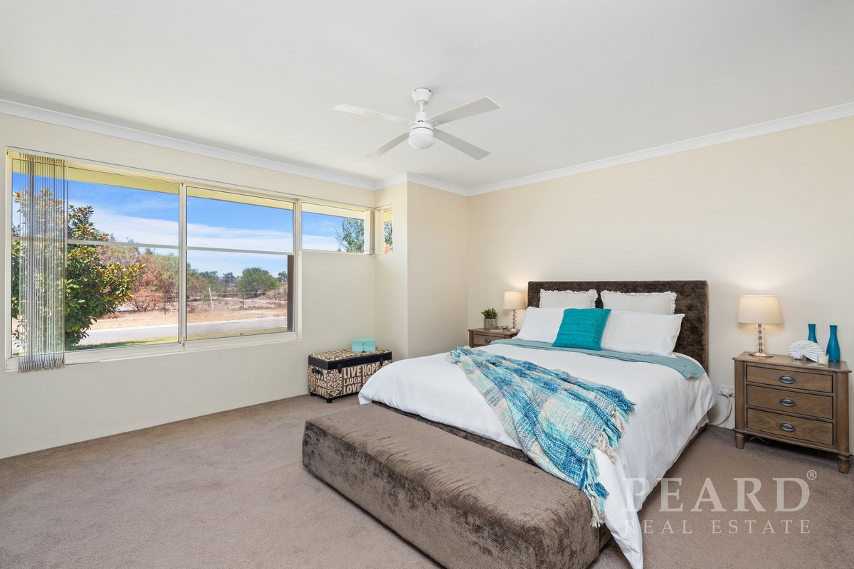 4 ELORA CL, BANKSIA GROVE WA 6031, 0房, 0浴, House