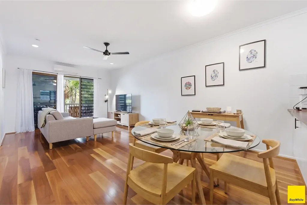 Palm Cove 2Kwarto PALM COVE LIVING | JUST MOMENTS FROM THE BEACH
