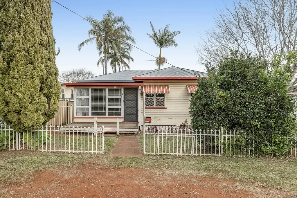 North Toowoomba 3Phòng ngủ Exceptional Opportunity in a Prime Location