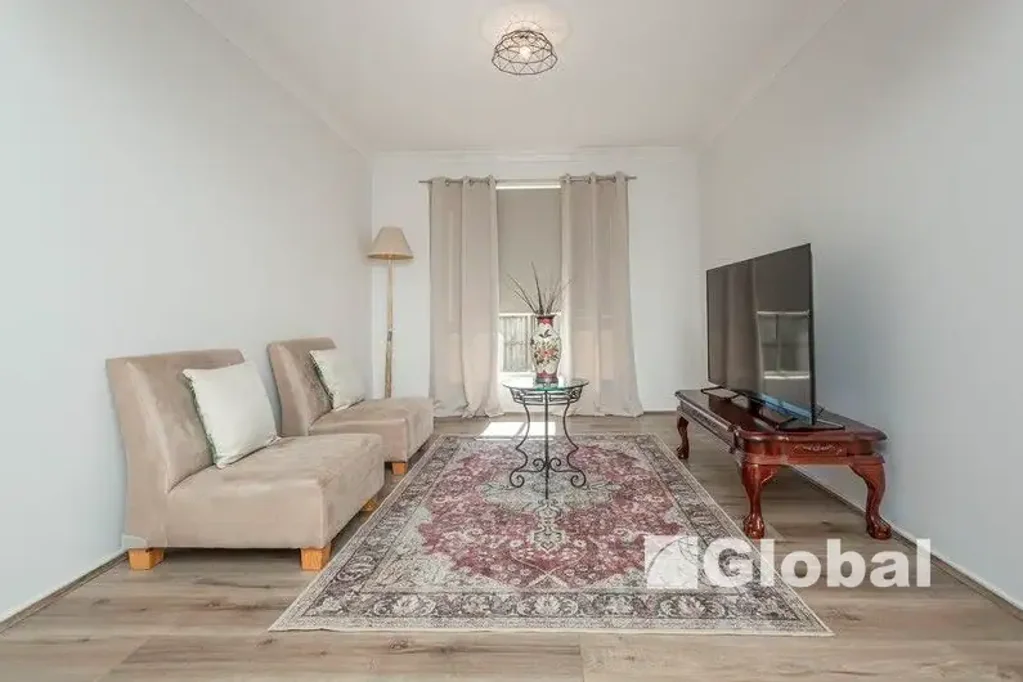 Medowie 6房  Spacious living in this expansive home