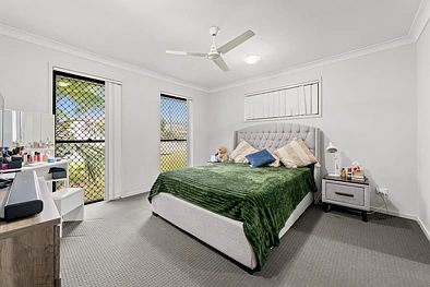 Kwarto - 71 Fred Pham Crescent, Doolandella, QLD 4077