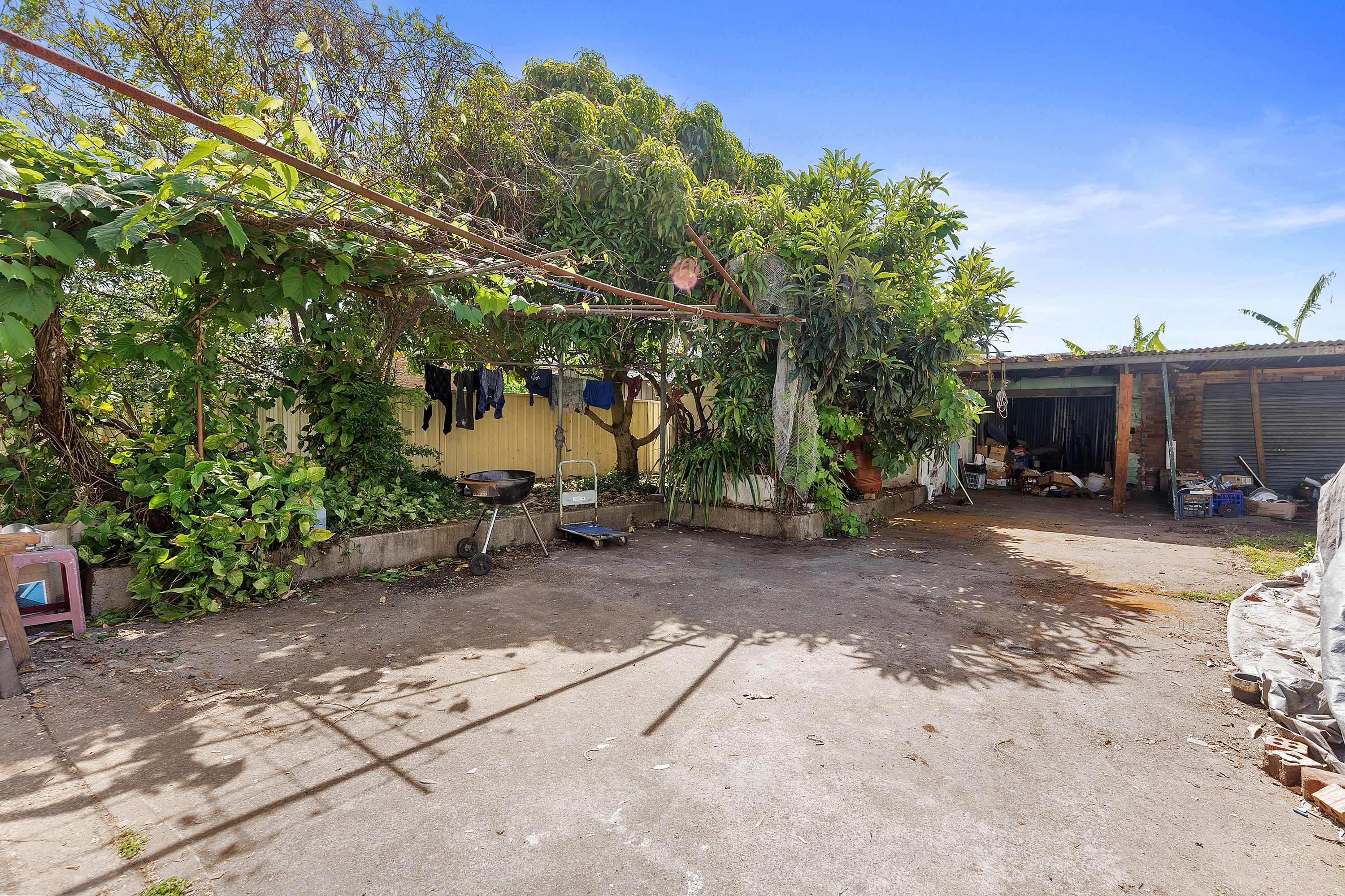 81 CLISSOLD PDE, CAMPSIE NSW 2194, 0房, 0浴, House