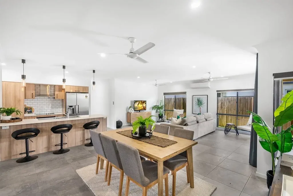 Modern Family Living in Smithfield Village