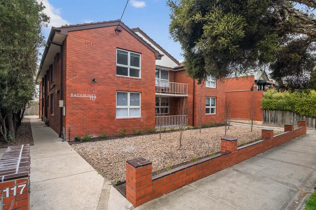 Stylish One-Bedroom Apartments in Prime Fairfield Location