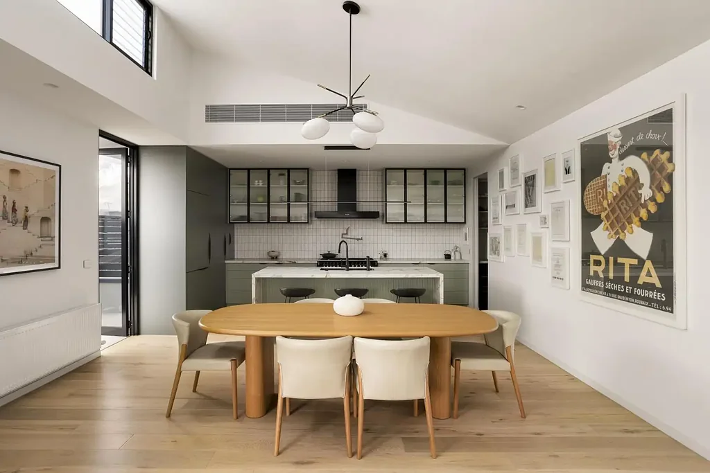 Richmond 4 Bedroom Architectural Residence Delivering Luxury & Lifestyle