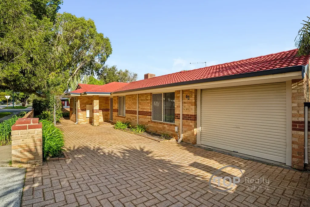 Rivervale 3 Bedroom Family Living in One of Rivervale's Most Desirable Streets!