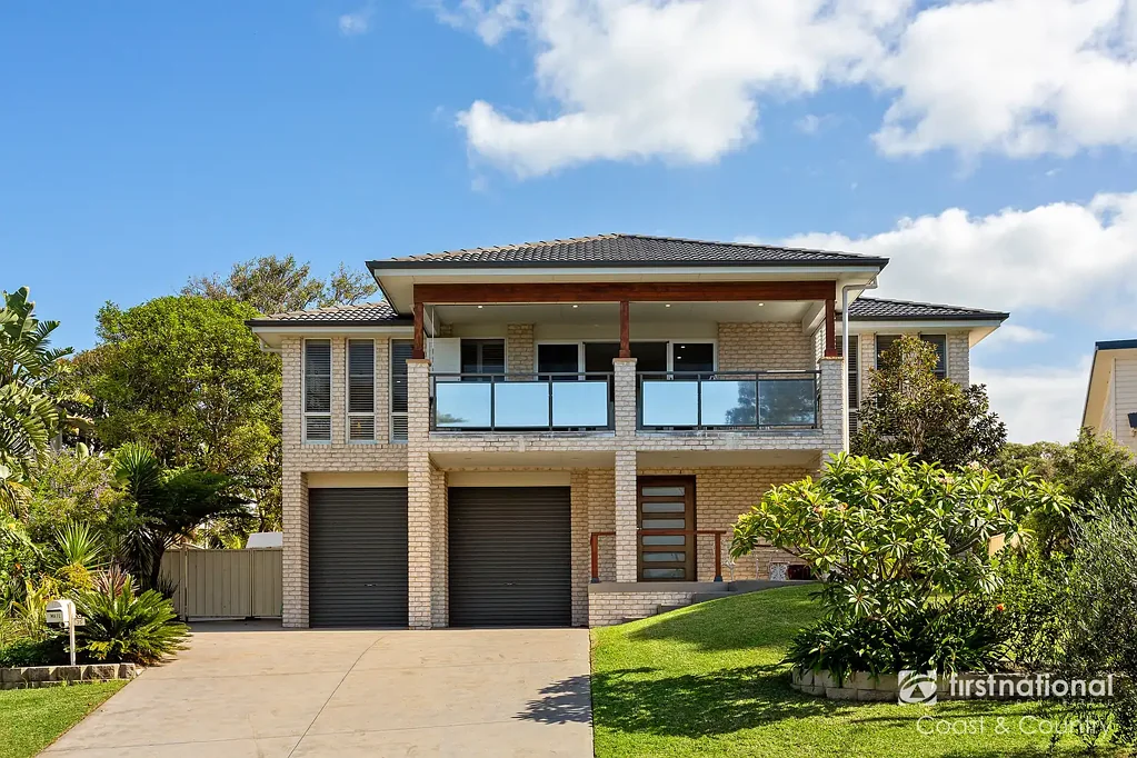 Spacious Coastal Family Home