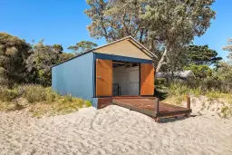 180 Rosebud Foreshore Boatshed, Rosebud