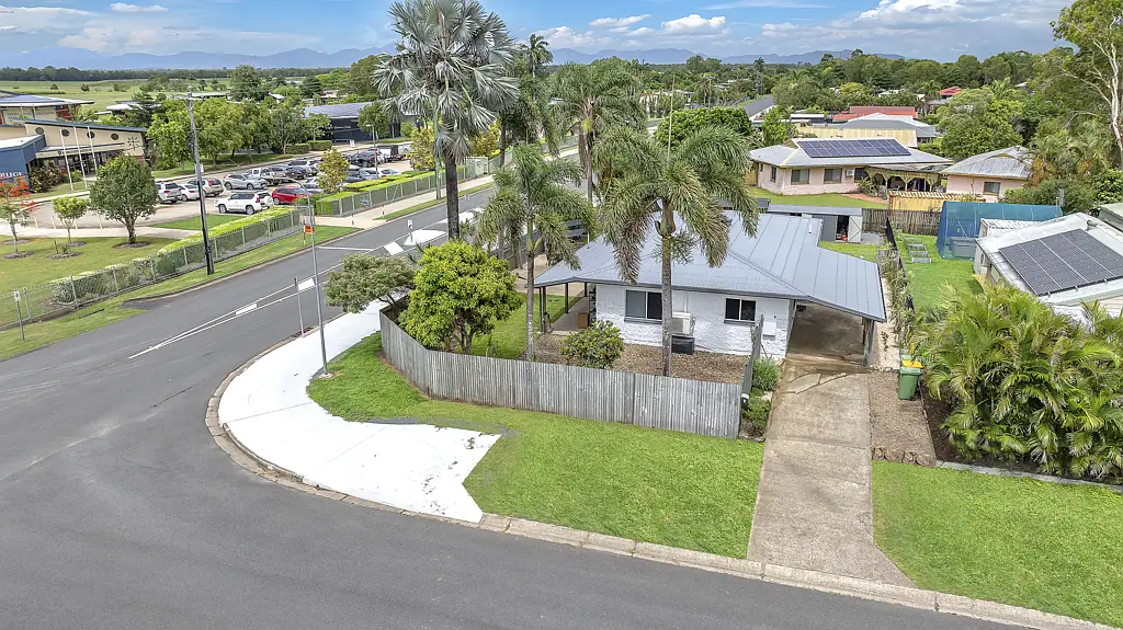 1 Carnation Street, Proserpine, QLD 4800