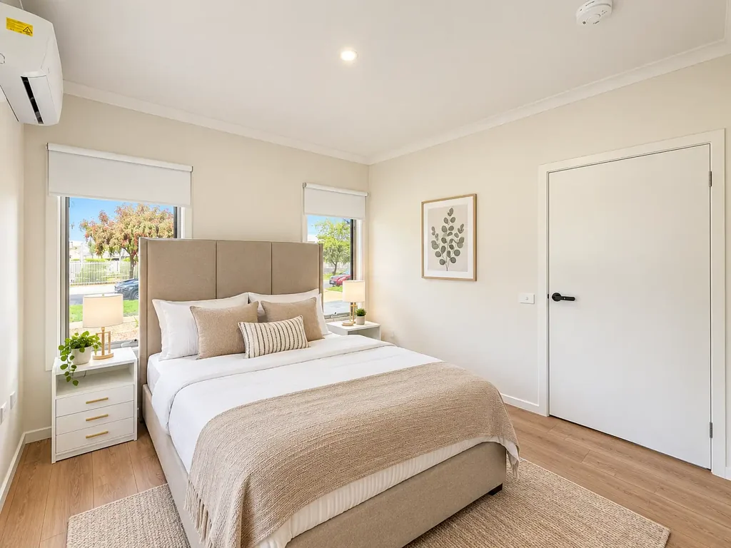 NOW LEASING – FULLY FURNISHED MODERN STUDIO ROOMS IN DEER PARK! I $385/Week including utilities