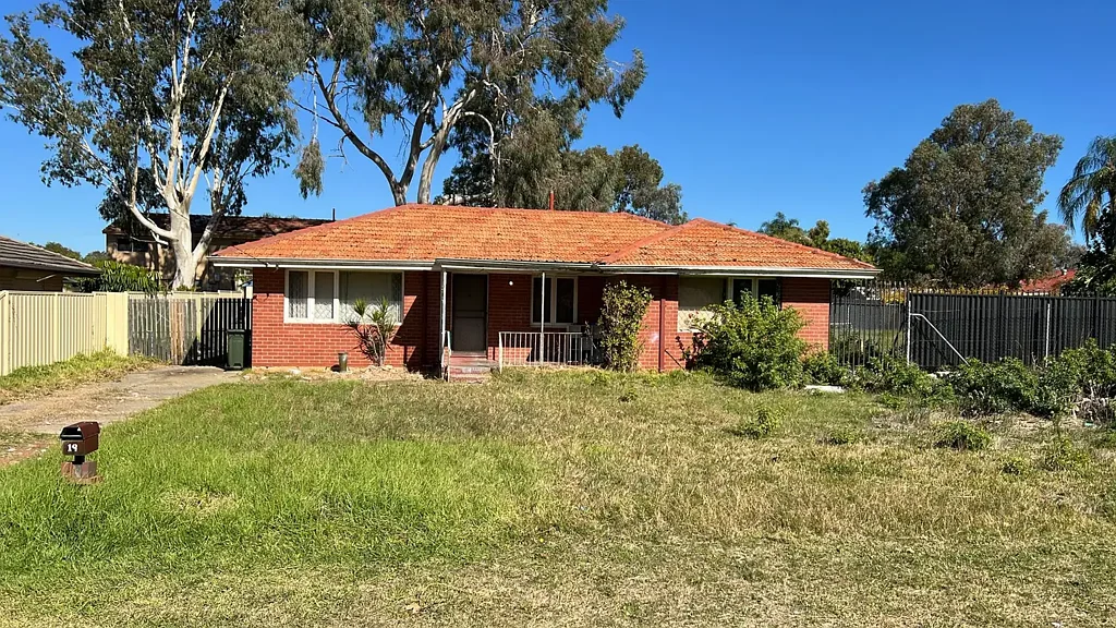Lockridge 3房  Endless Potential on a Massive 1,426 m² Block!