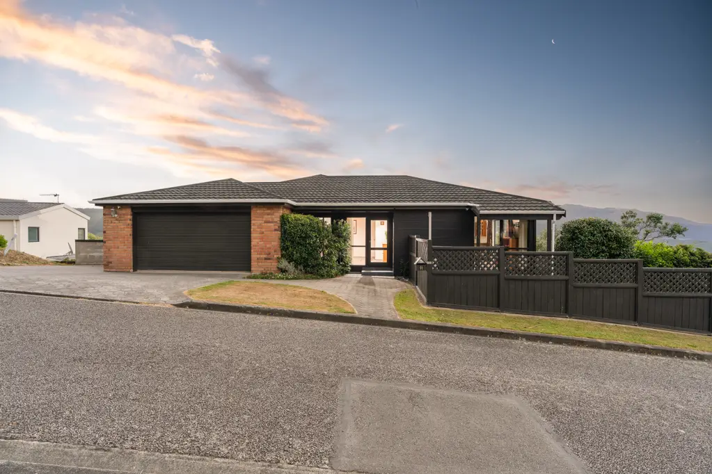 Tawa 4Habitaciones Family Home In Tawa