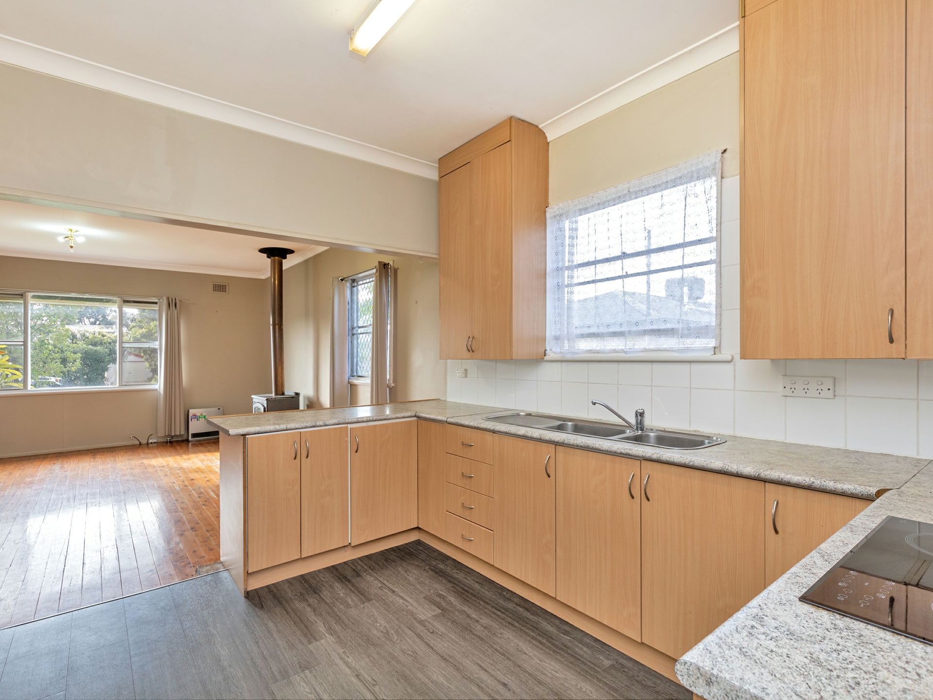 21 WOODSTOCK ST, SOUTH TAMWORTH NSW 2340, 0 غرف, 0 حمامات, House