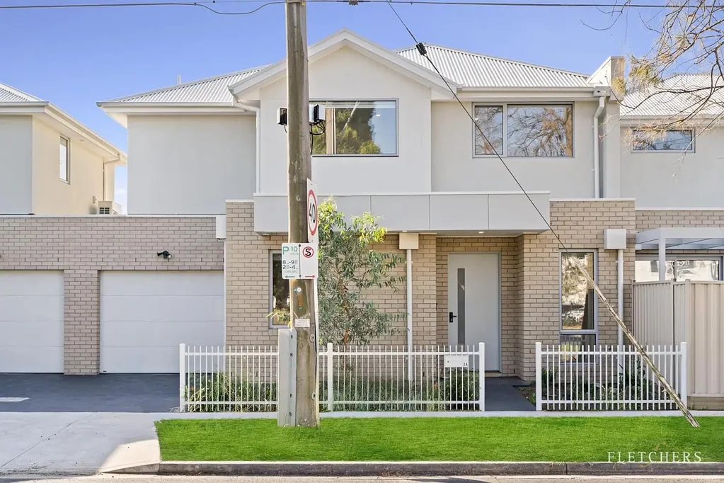 2A Nolan Avenue, Brooklyn, VIC 3012