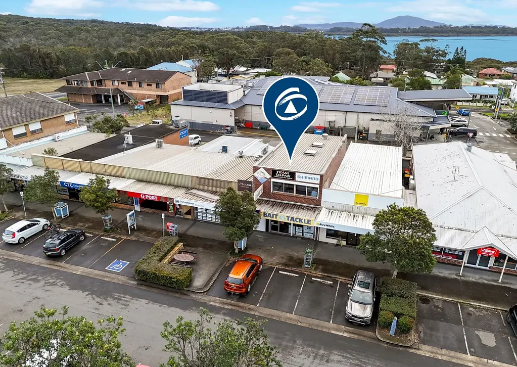 Culburra Beach 1 Bedroom LARGE RETAIL SHOP