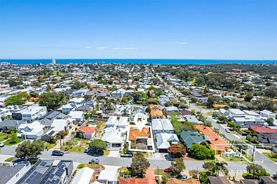 Scarborough 4 Slaapkamer Live the Beachside Lifestyle