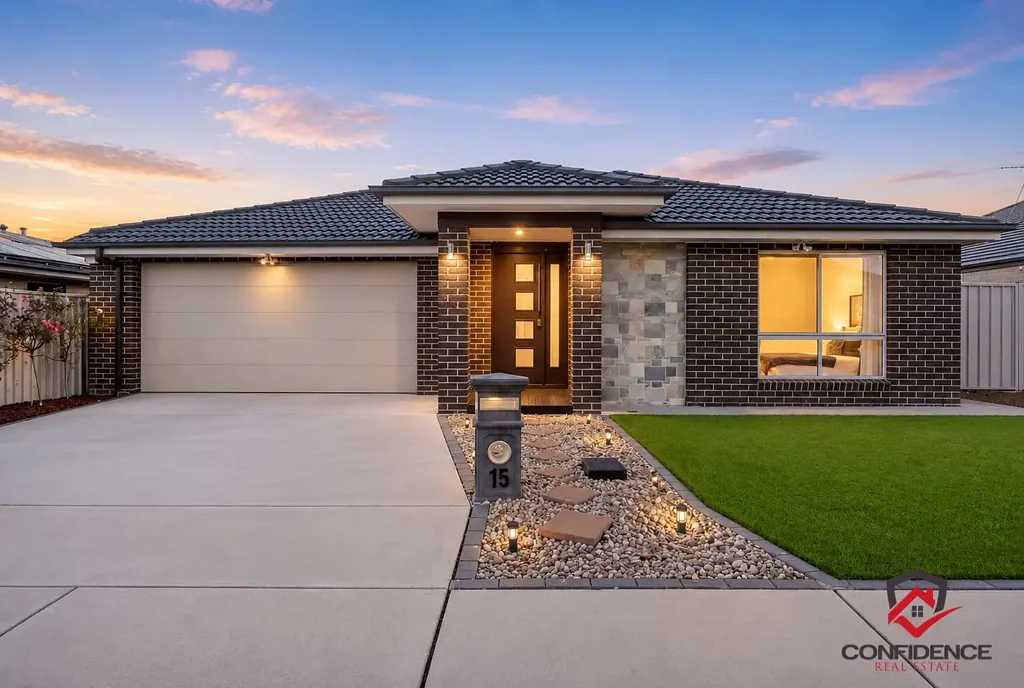 Moncrieff 4Zimmer Spacious Family Living with a Flexible Four Bedroom Design in Moncrieff